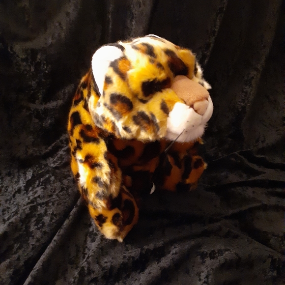 Boo Boo Pals Plush Leopard - Picture 2 of 3